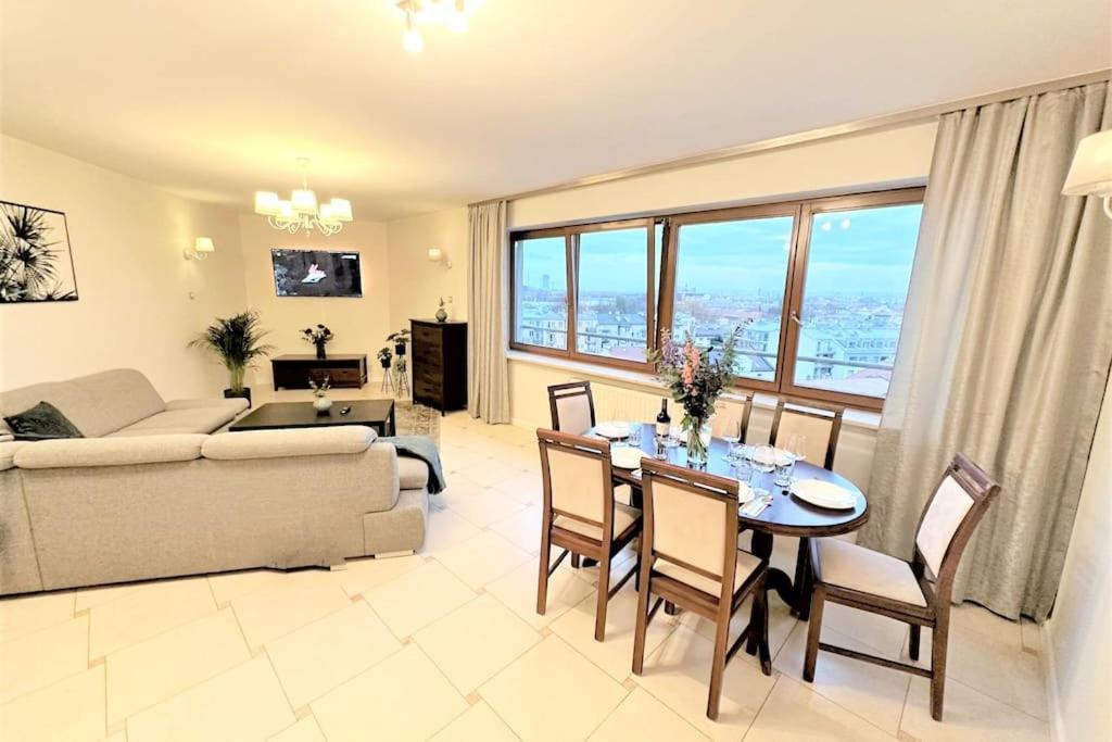 Exclusive Penthouse Near Citycenter 120M2 +Netflix Krakau Exterior foto